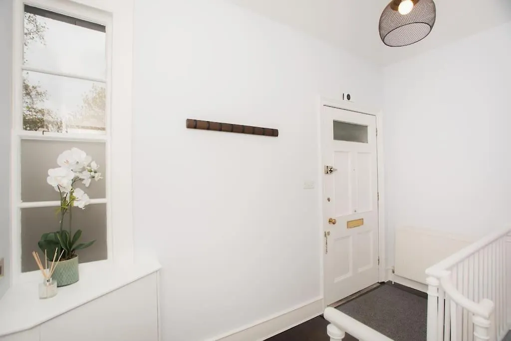 River View House Cleveland Bridge Bath Holiday home