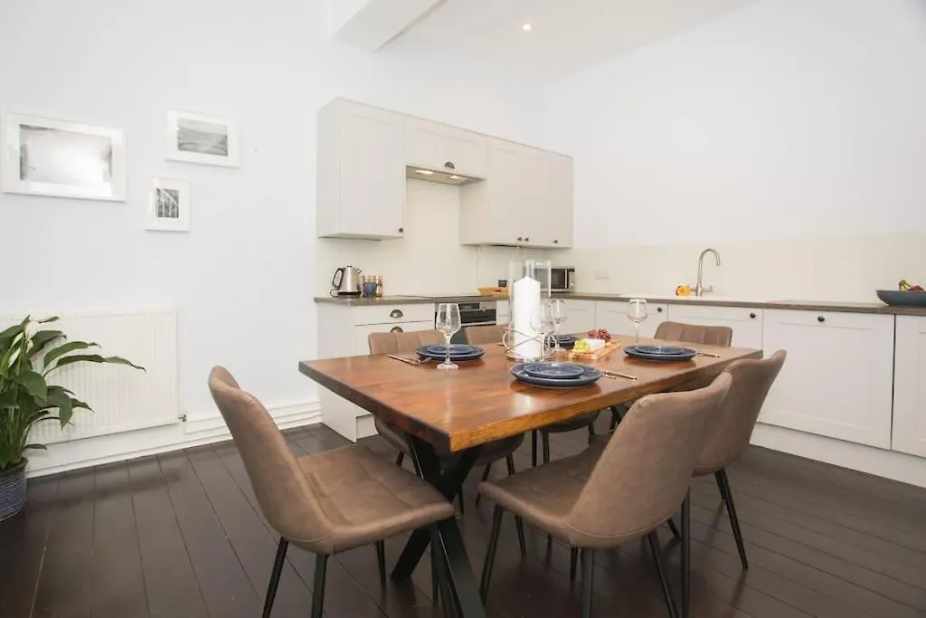 Holiday home River View House Cleveland Bridge Bath United Kingdom