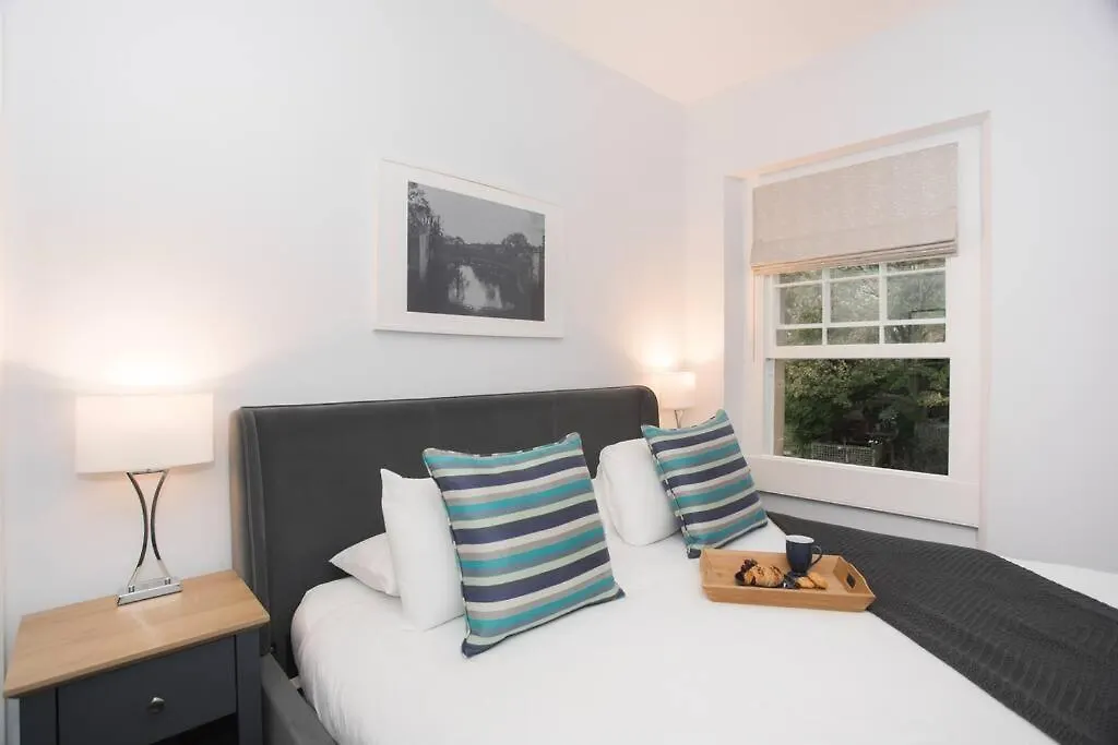 River View House Cleveland Bridge Bath 0*,  United Kingdom