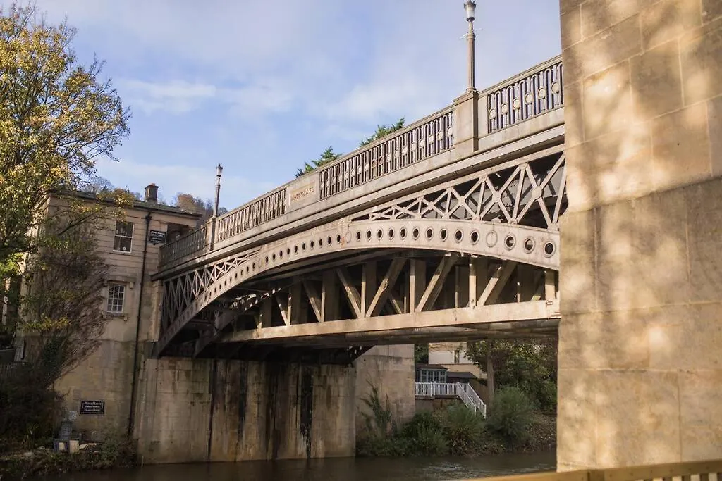 River View House Cleveland Bridge Bath United Kingdom